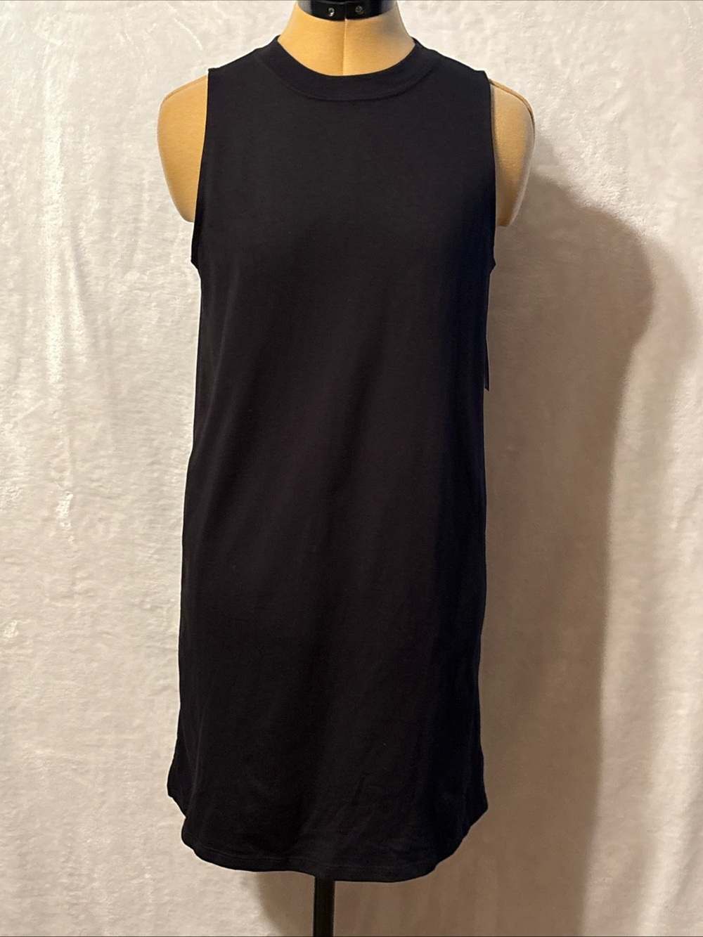 Old Navy Black Sleeveless Dress